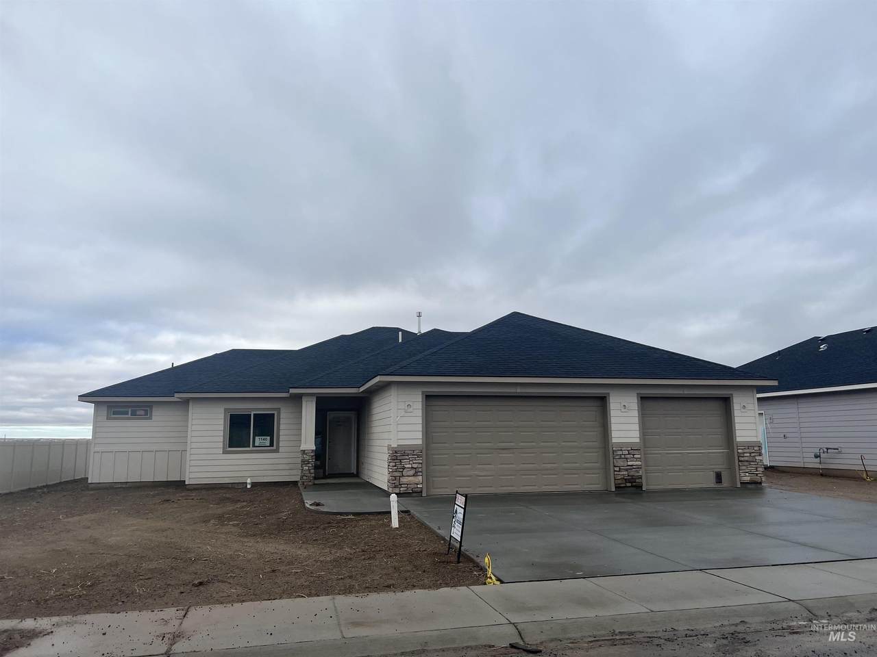 1140 Boulder Mountain Street - Photo 1