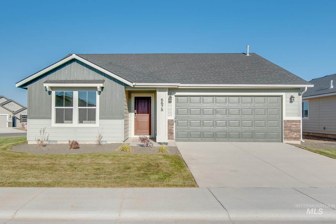 2922 Dark Sky St - Photo 1