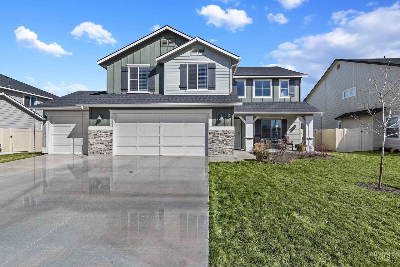 2152 N Morello Ave - Photo 1