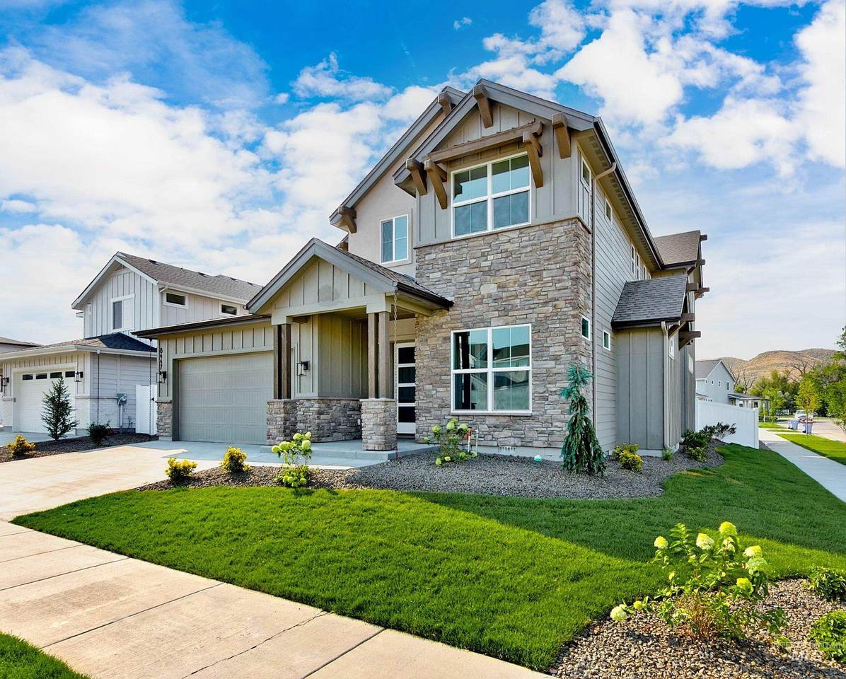 5573 Zaivcla Ave. - Photo 1