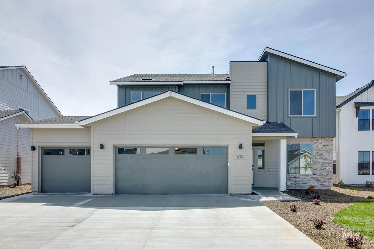 5001 Clearfield St. - Photo 1