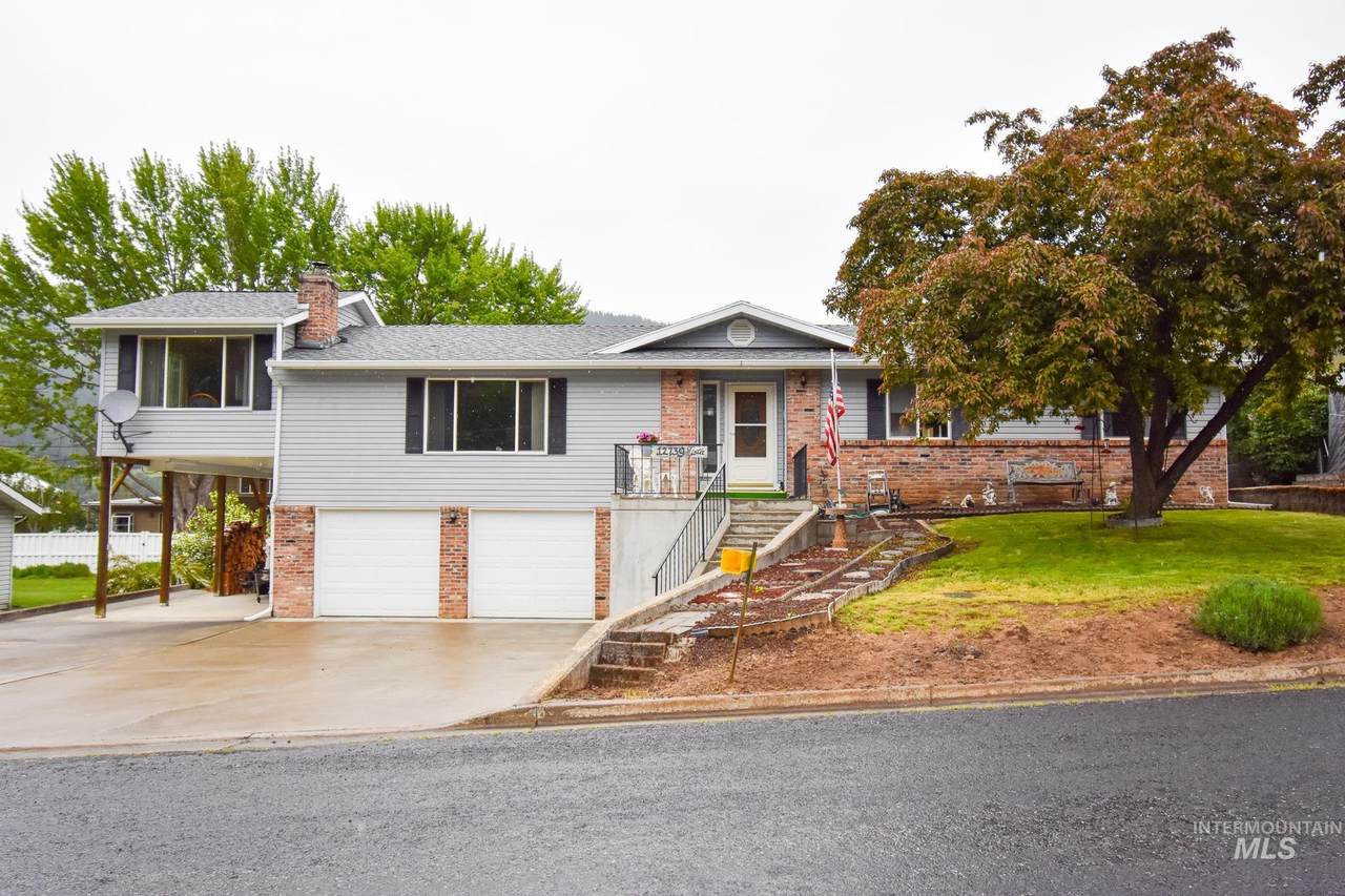 12739 Vista Avenue - Photo 1