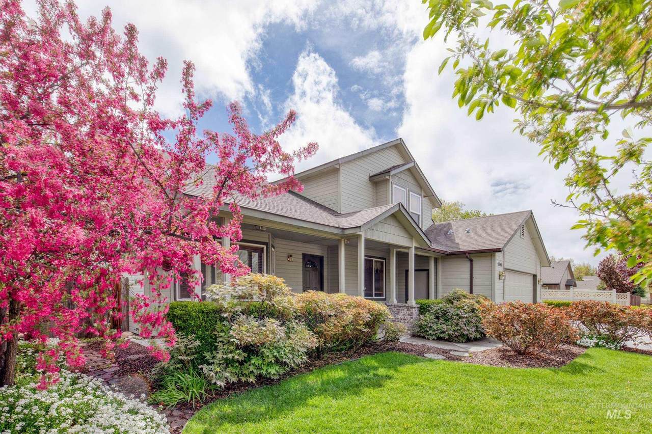 11081 Inglin Drive - Photo 1