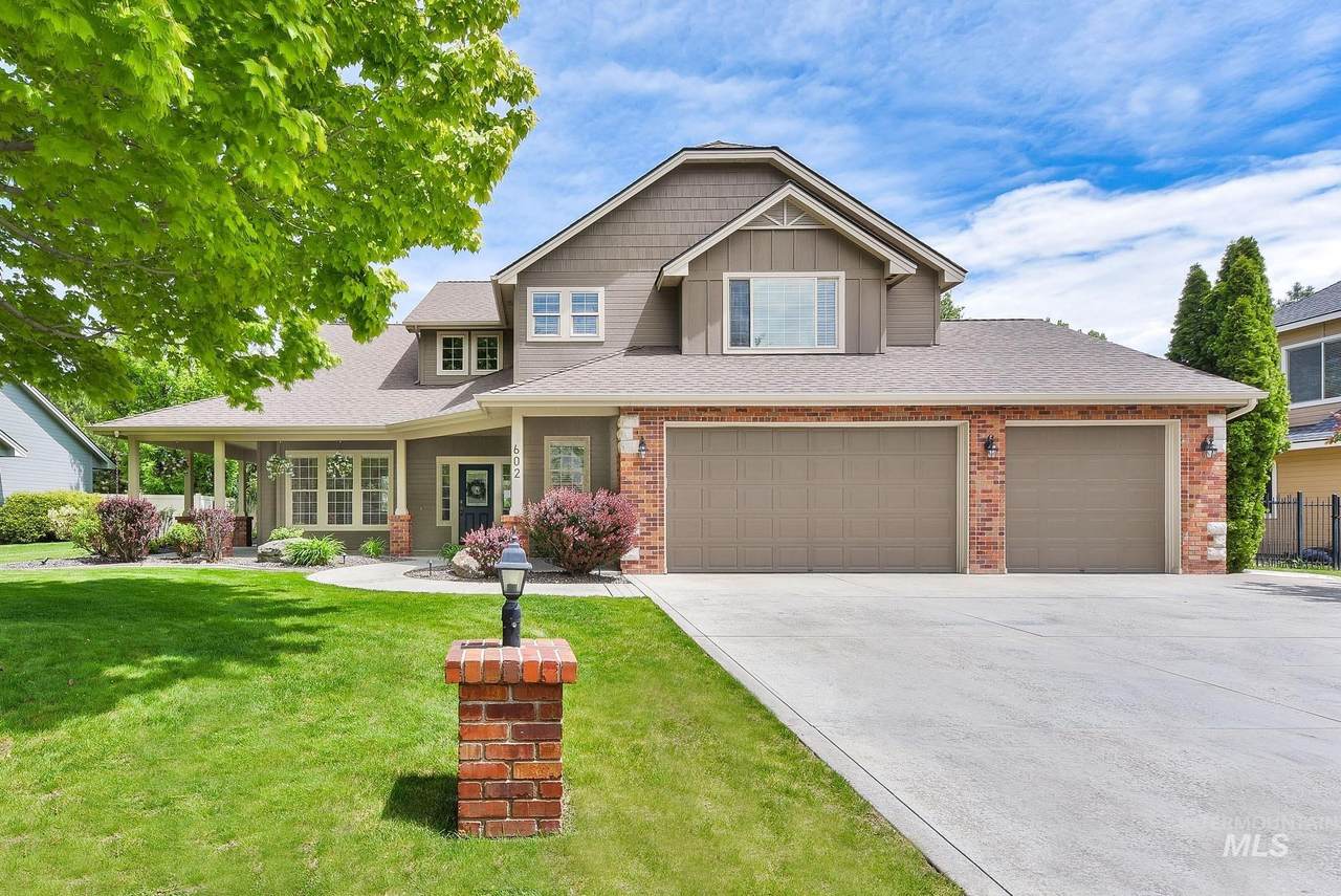 602 Clearpoint Way - Photo 1