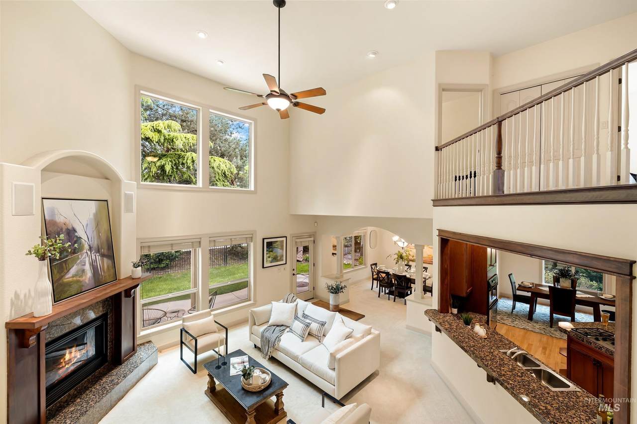 215 River Trail Drive - Photo 1