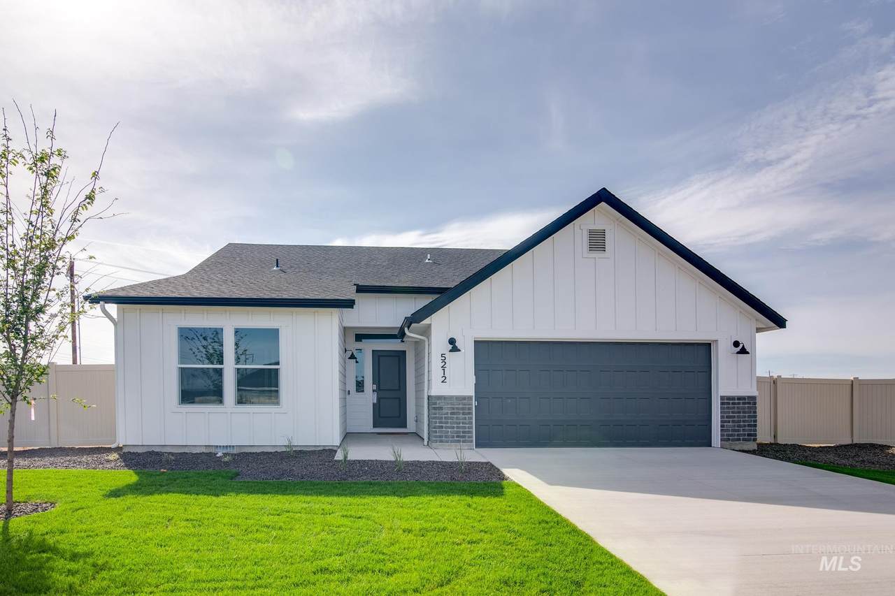 5034 Grand Rapids Dr - Photo 1