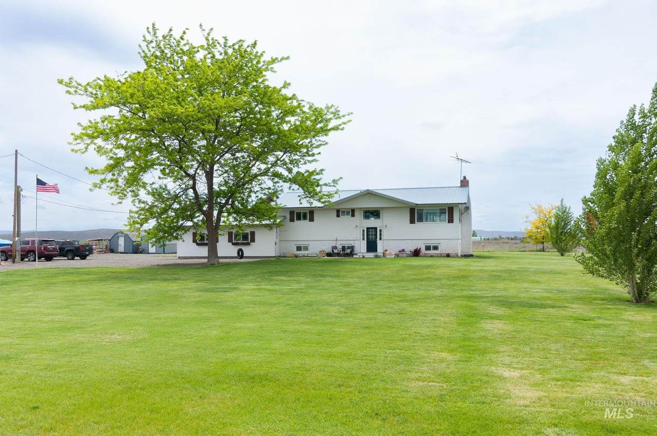 3455 Fulleton Rd - Photo 1