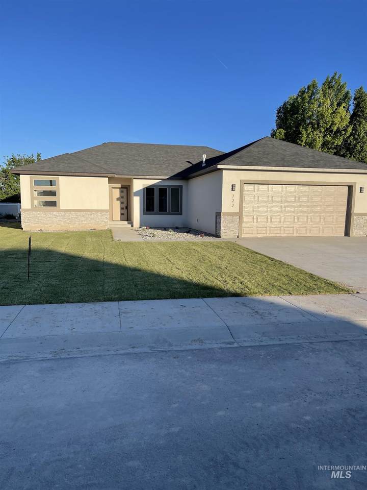 722 Heidi Terrace - Photo 1