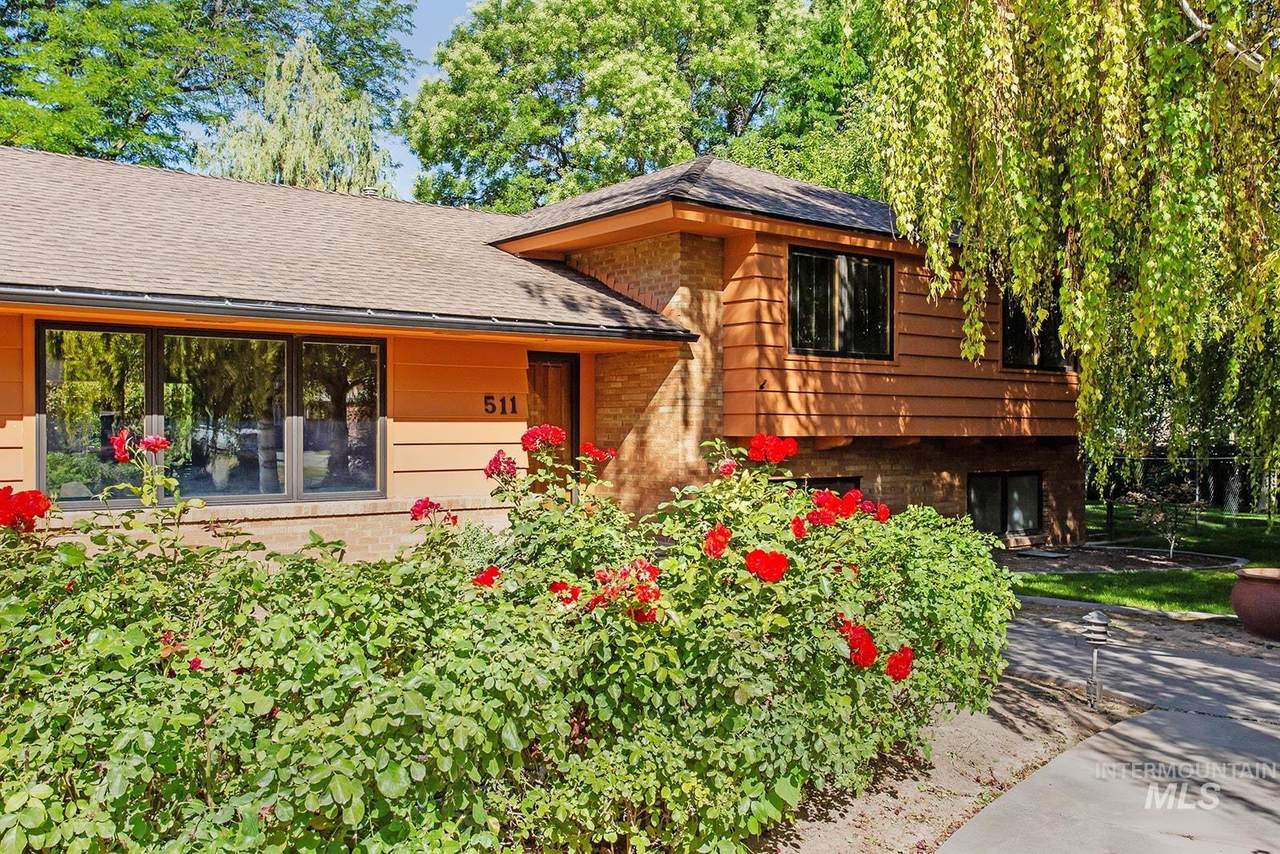511 Monte Vista Drive - Photo 1
