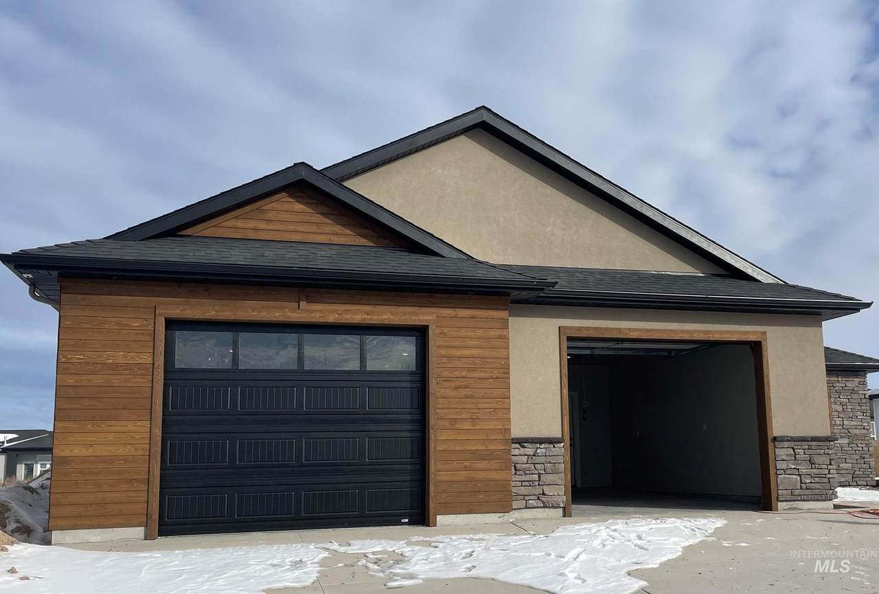 1104 Trapper Peak Rd. - Photo 1