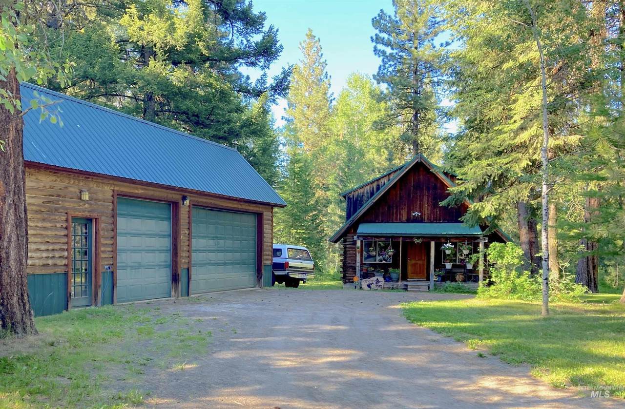 470 Moon Drive - Photo 1