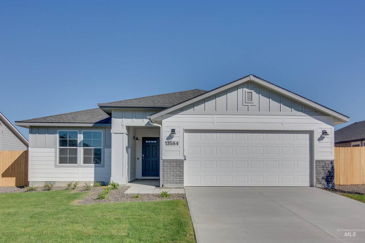 13584 Beatty St - Photo 1