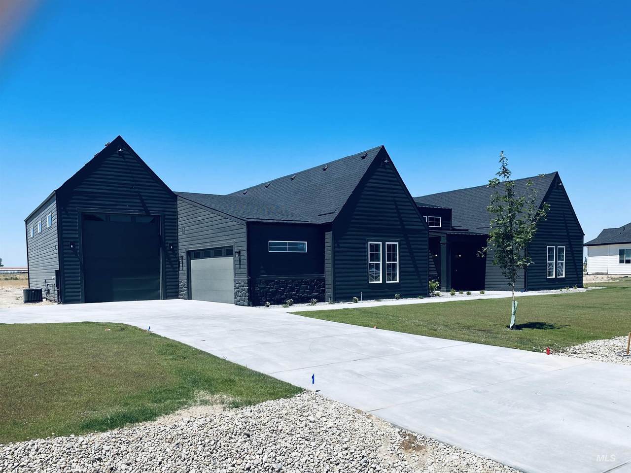 24583 Blaze Ave. - Photo 1