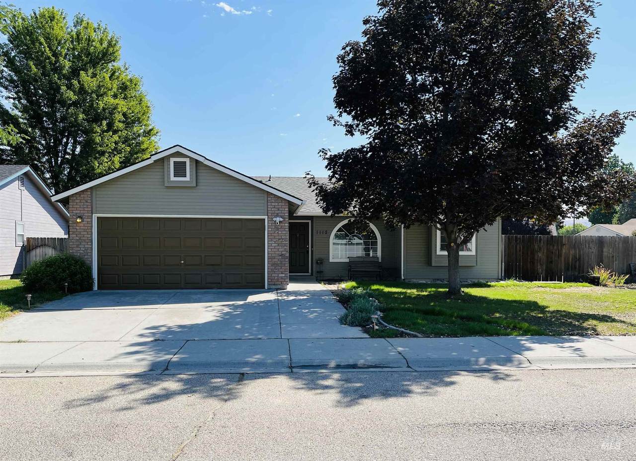 1112 Cherokee - Photo 1