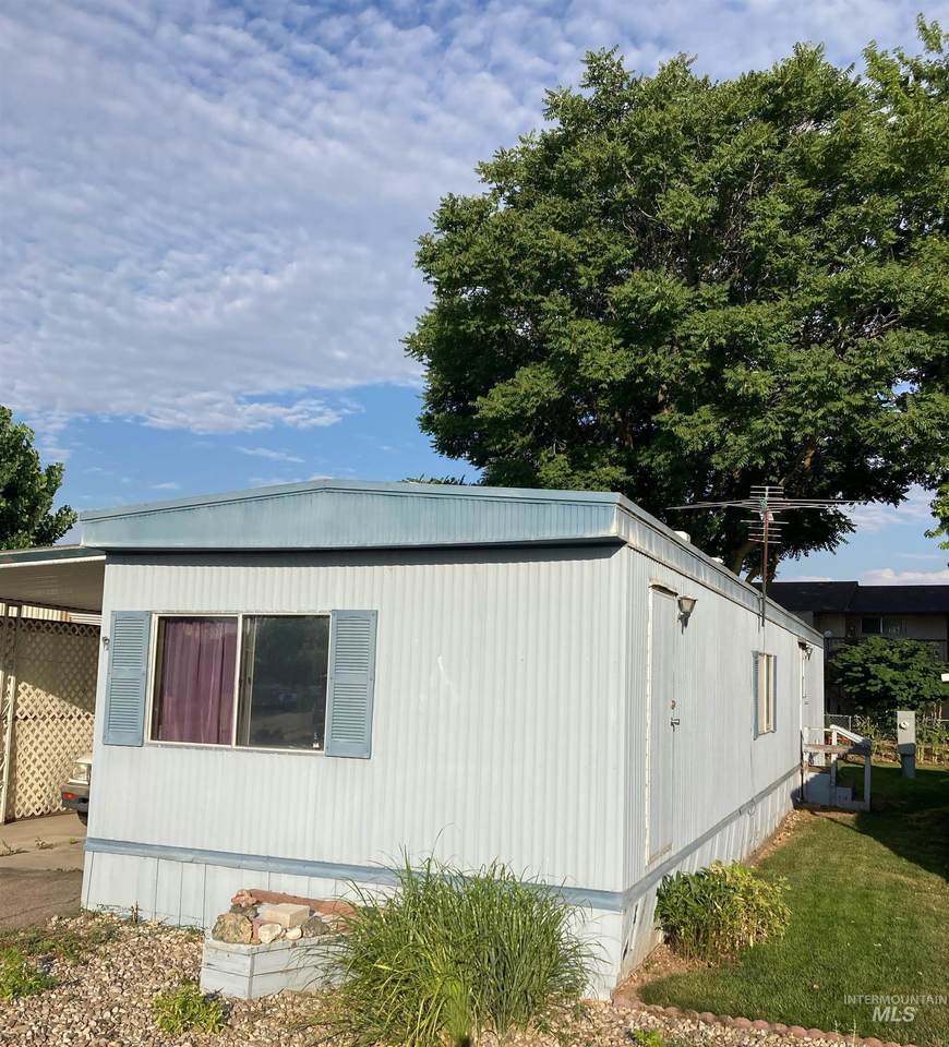 2205 Linden St - Photo 1