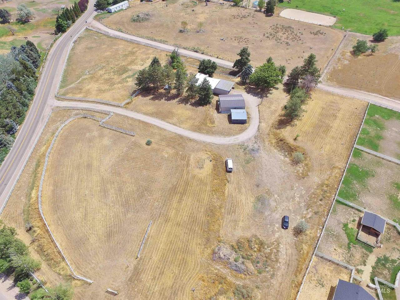 4145 Willow Creek Rd - Photo 1