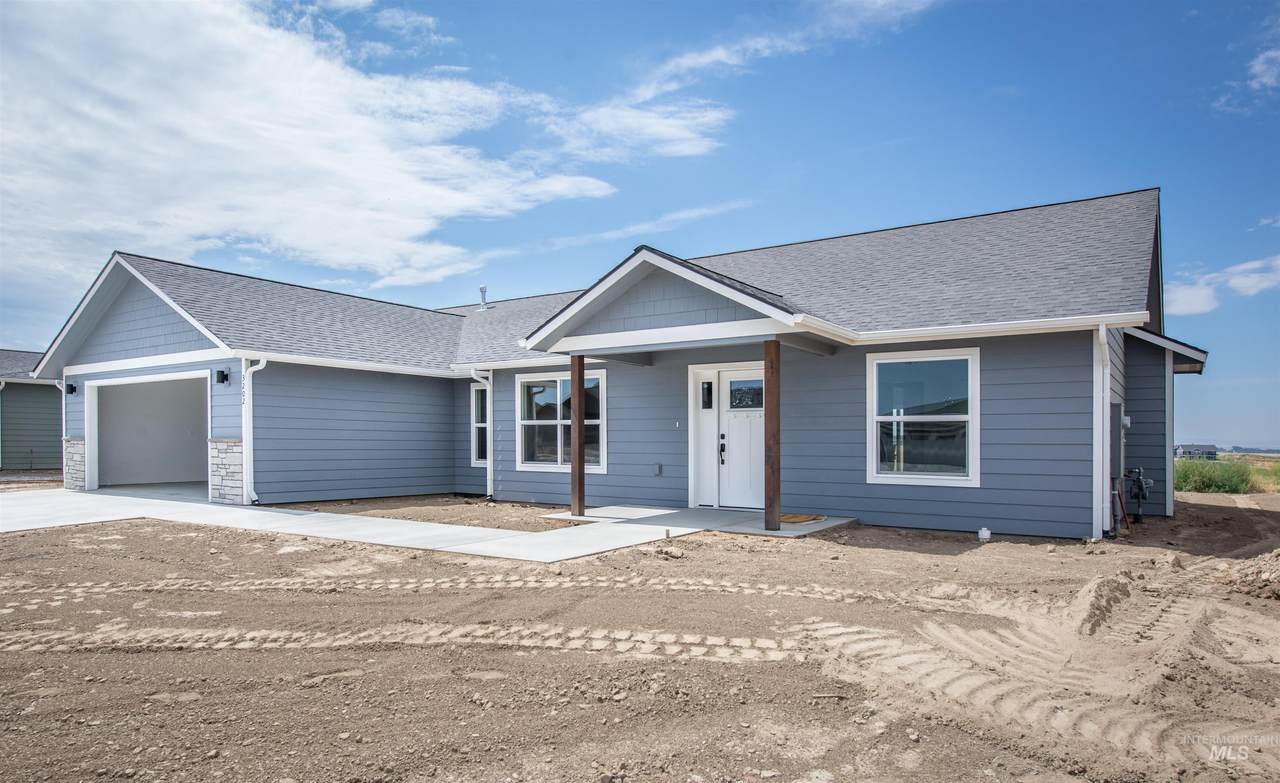 3202 Parkridge Way - Photo 1
