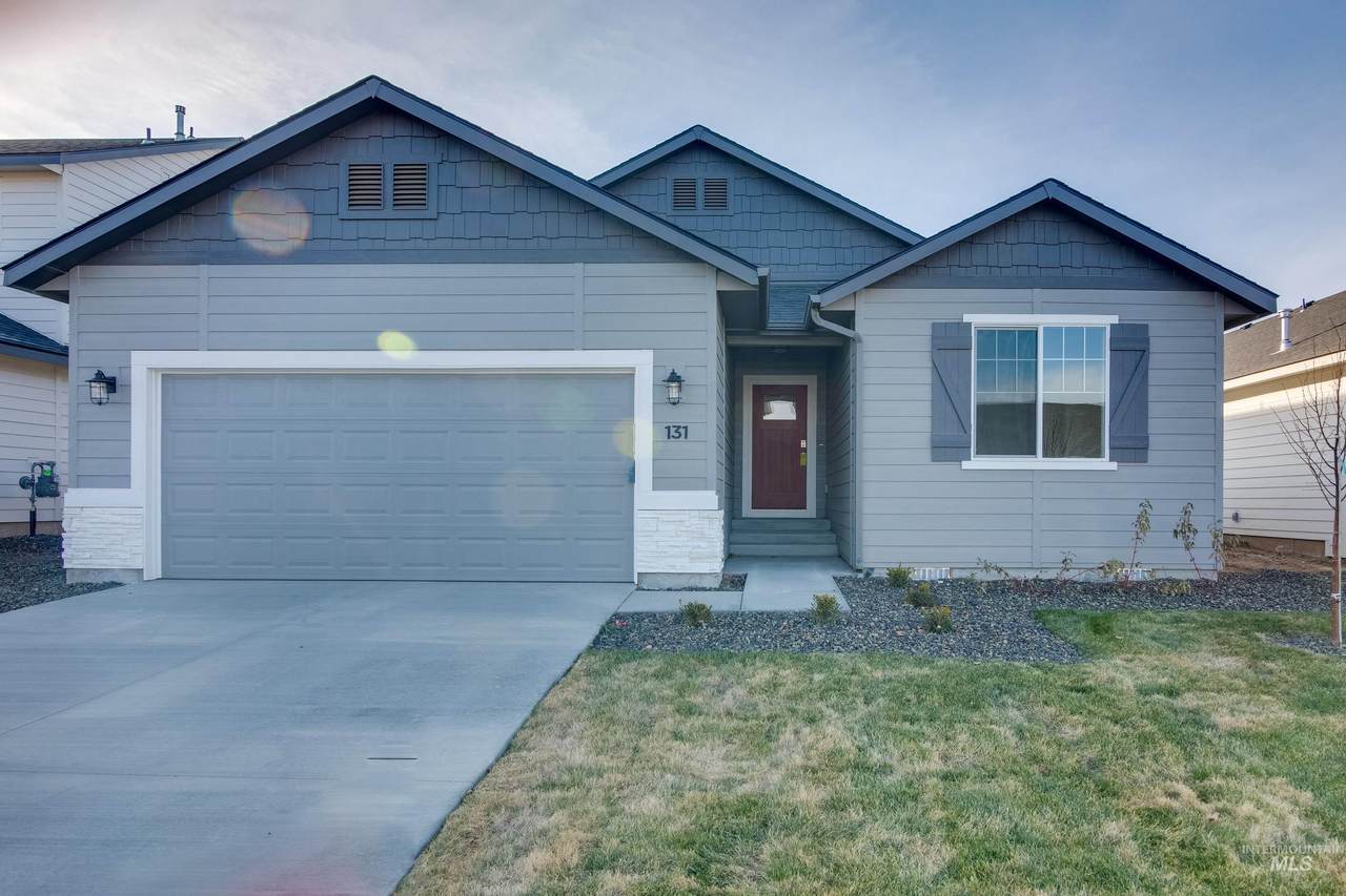 131 Meadowsweet Ave - Photo 1