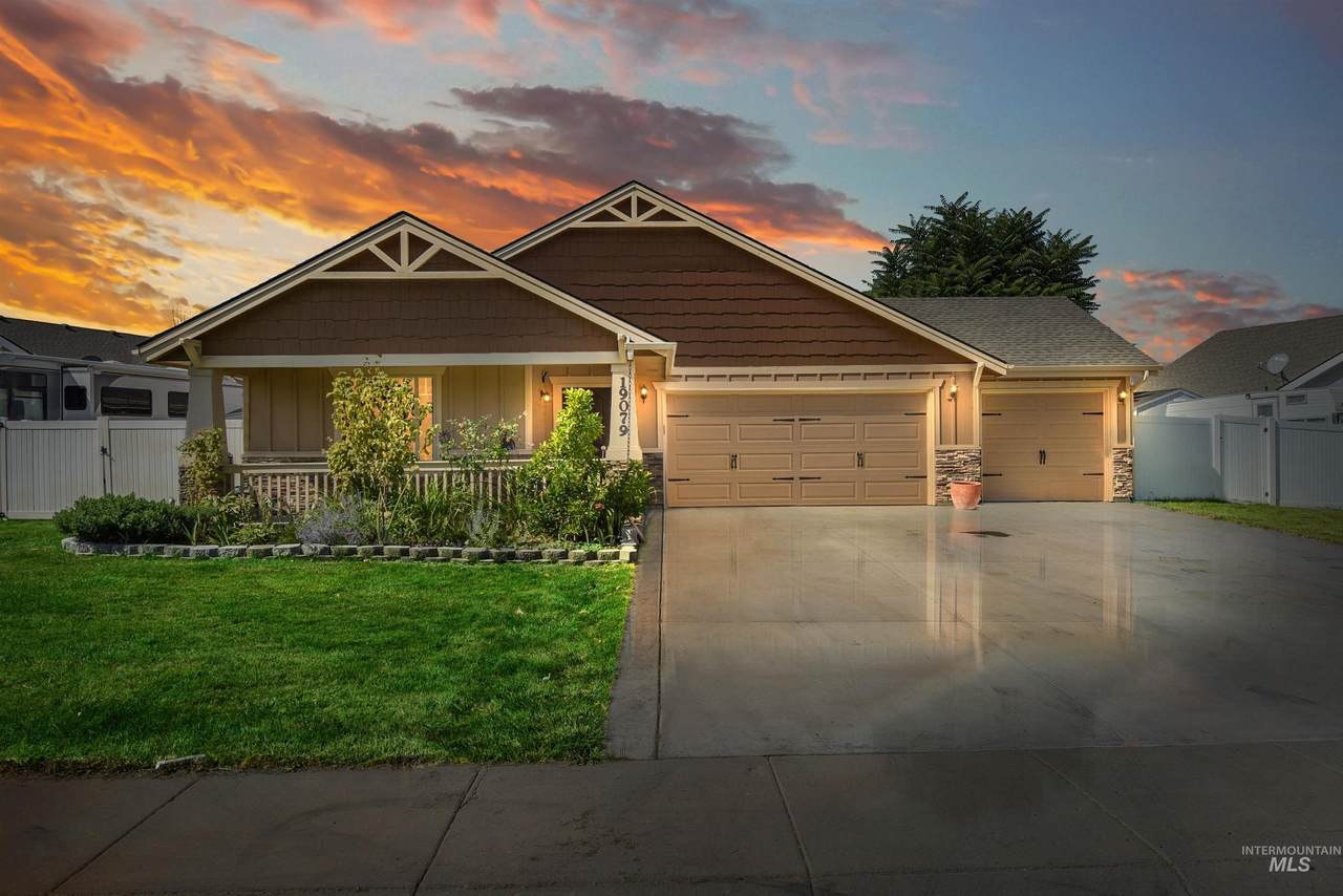 19079 Kenney Way - Photo 1