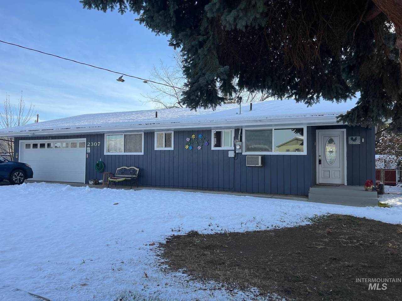 2307 Reservoir Rd - Photo 1
