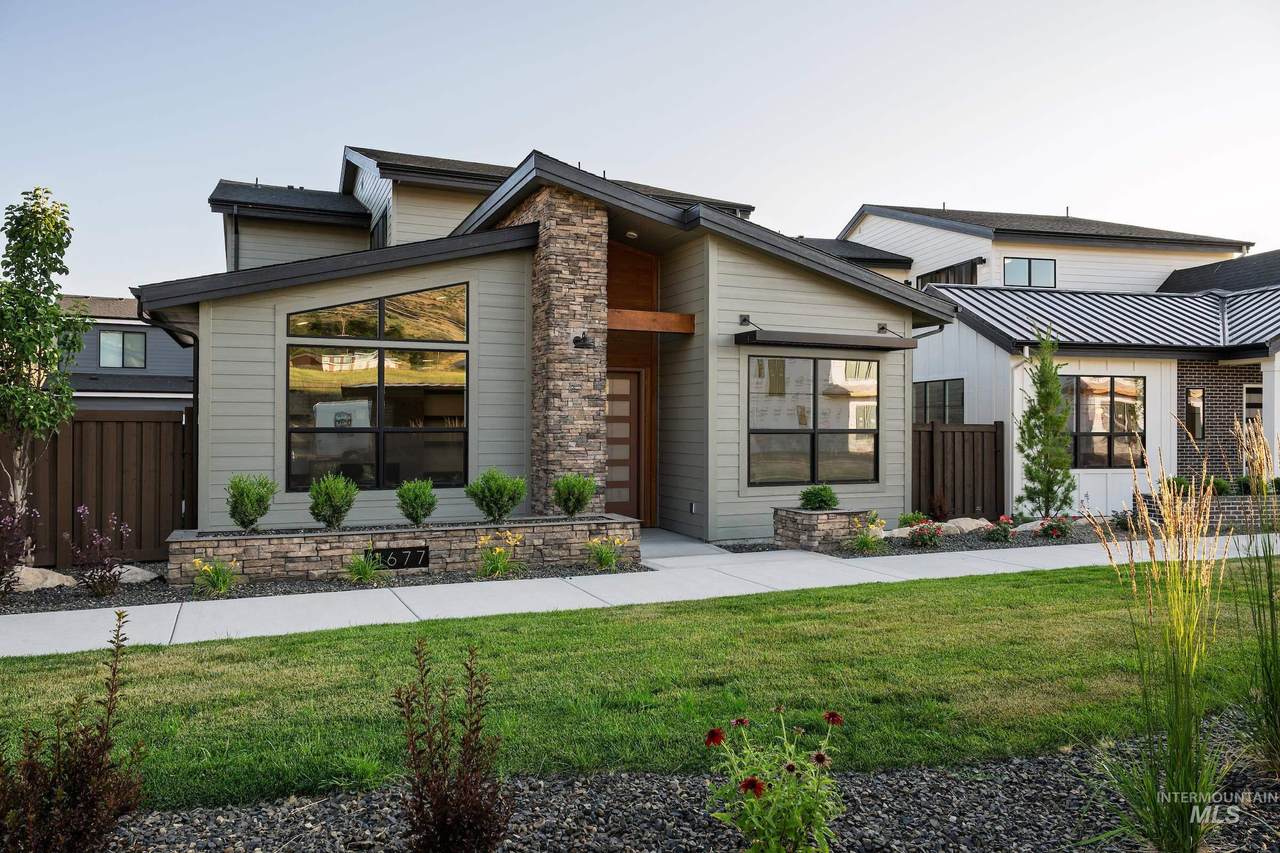11677 Rabbitbrush Way - Photo 1