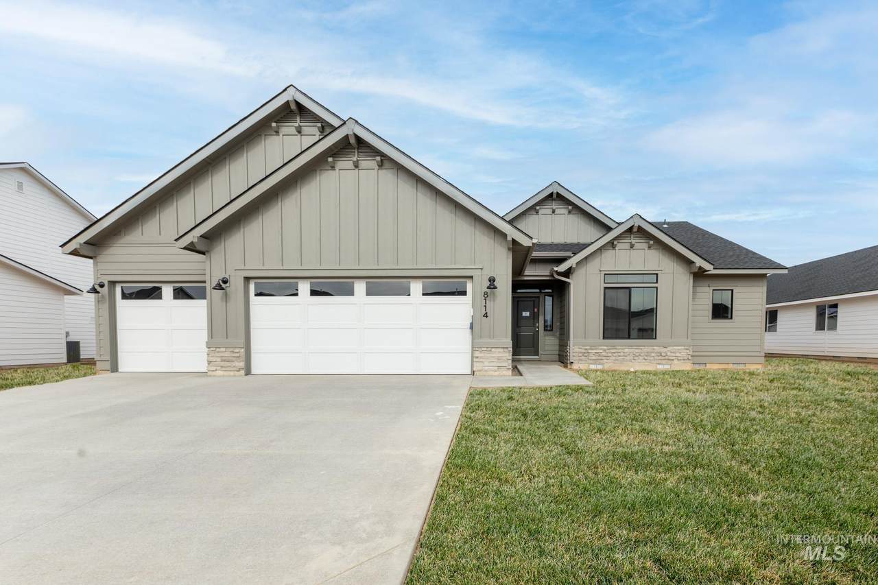 8114 Bright Angel Dr - Photo 1