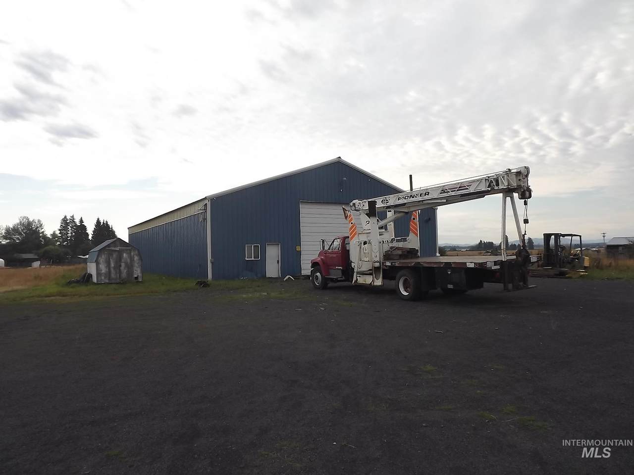 414 Wood Street - Photo 1