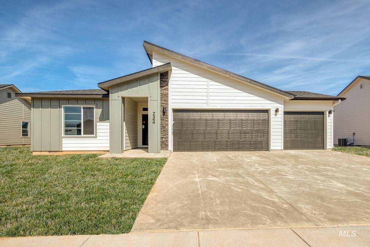 7344 Marble Springs Dr - Photo 1