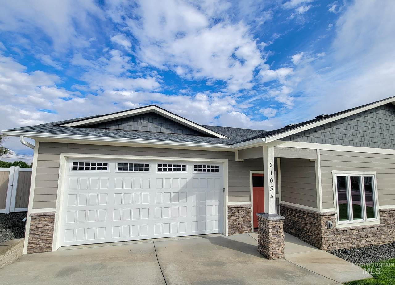2103 Alder - Photo 1