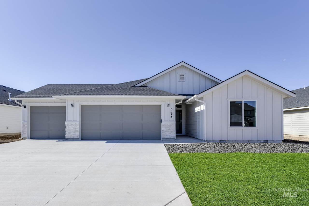 5273 Burnte Peak St - Photo 1