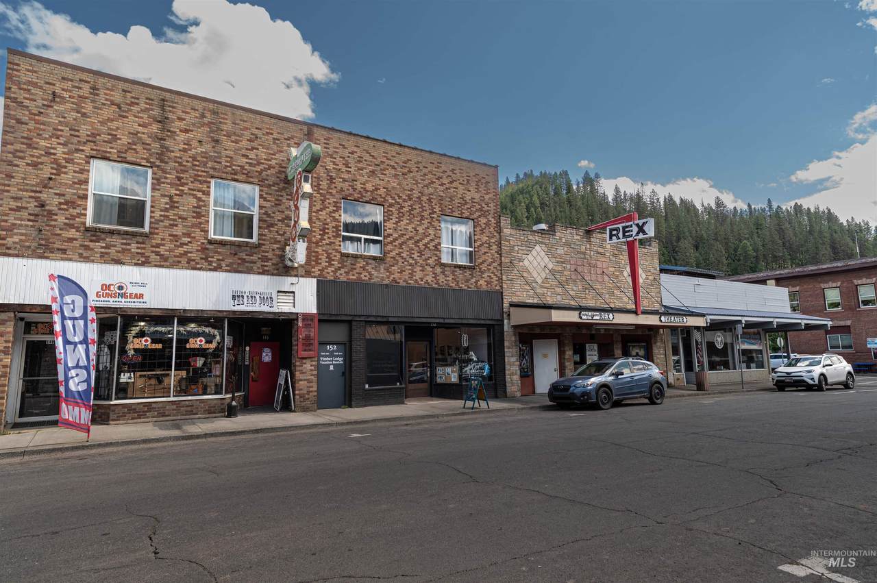 152 Johnson Ave - Photo 1