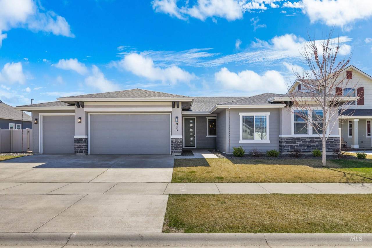 943 Whitetail Street - Photo 1