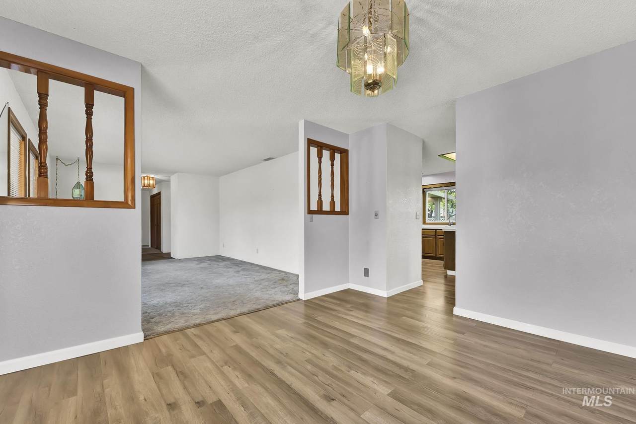 204 Hilldrop St - Photo 1