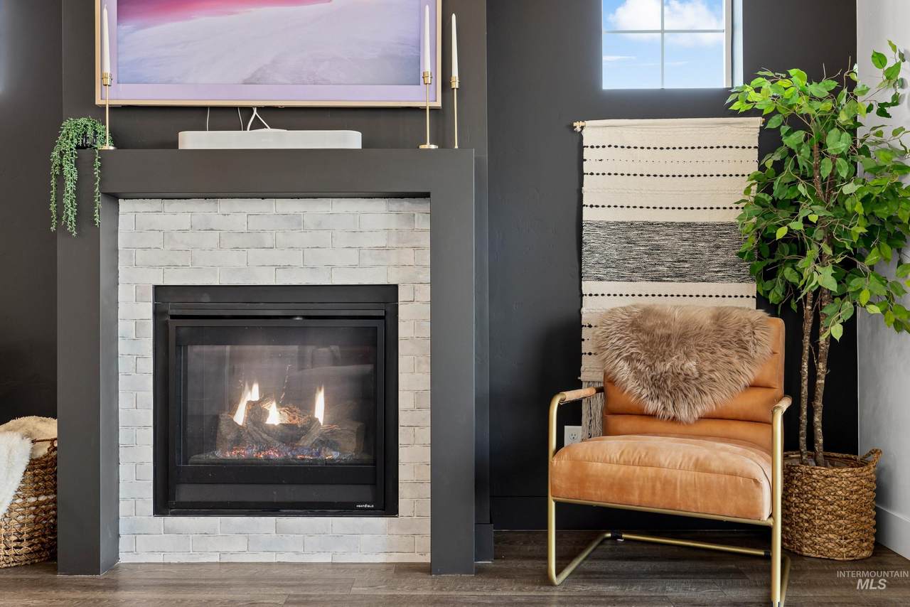 10148 Irongate Dr - Photo 1