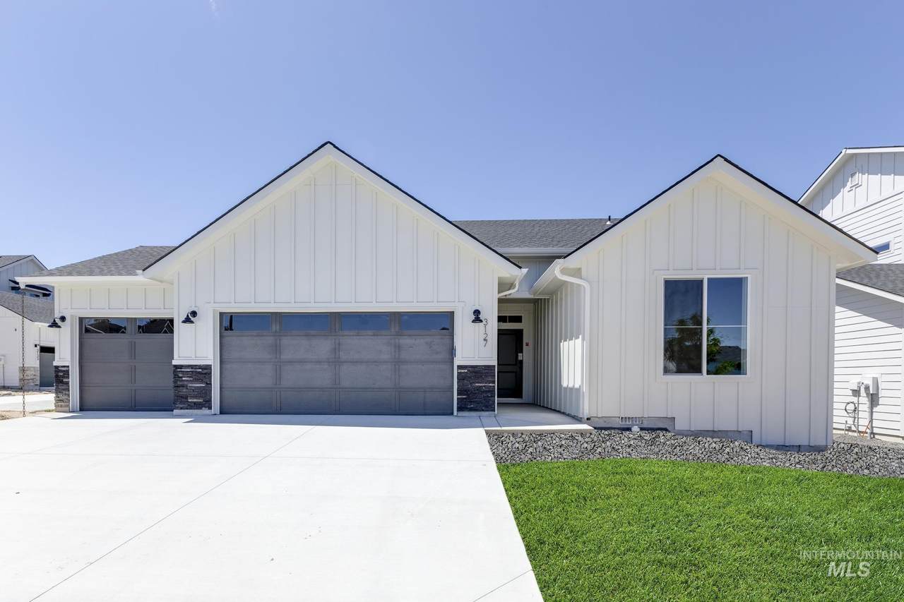 3127 Carie Ave - Photo 1