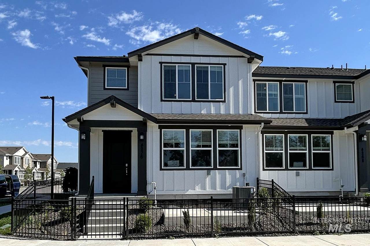 4276 Perspective St - Photo 1