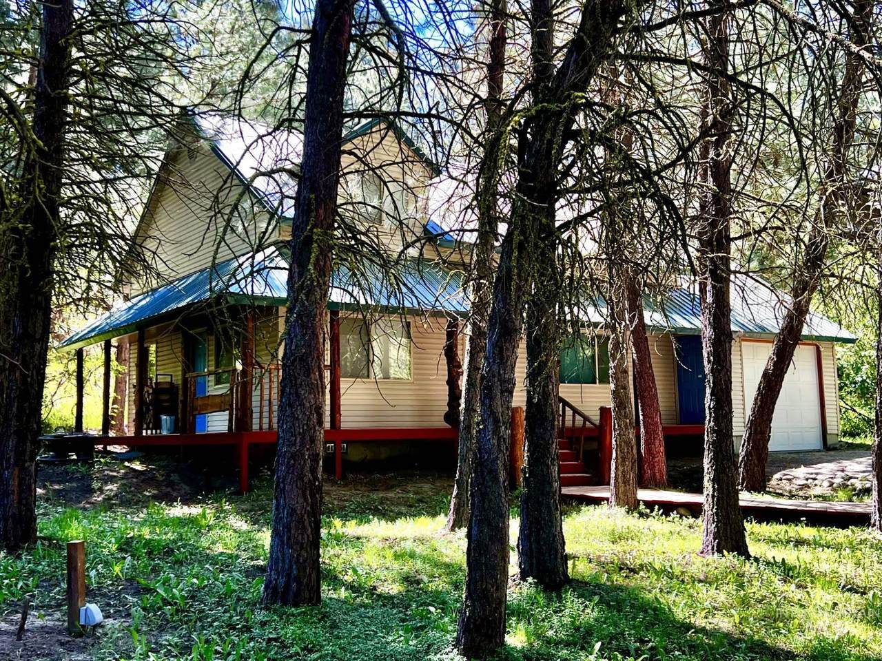 351 Estate Drive - Photo 1