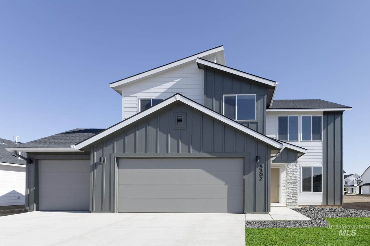 5302 Burnte Peak St - Photo 1