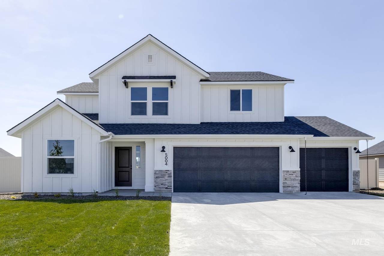 5004 Blue Silver St - Photo 1