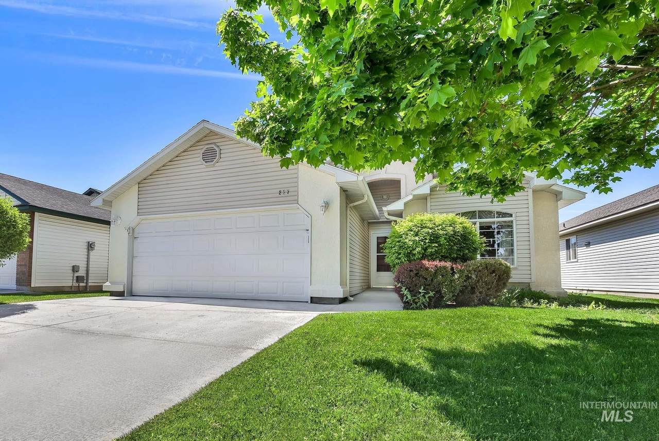 227 Spinosa Dr - Photo 1