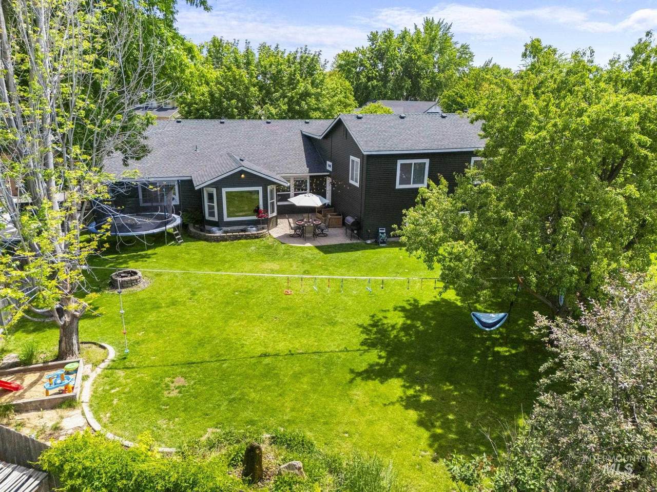2245 Sapphire Place - Photo 1