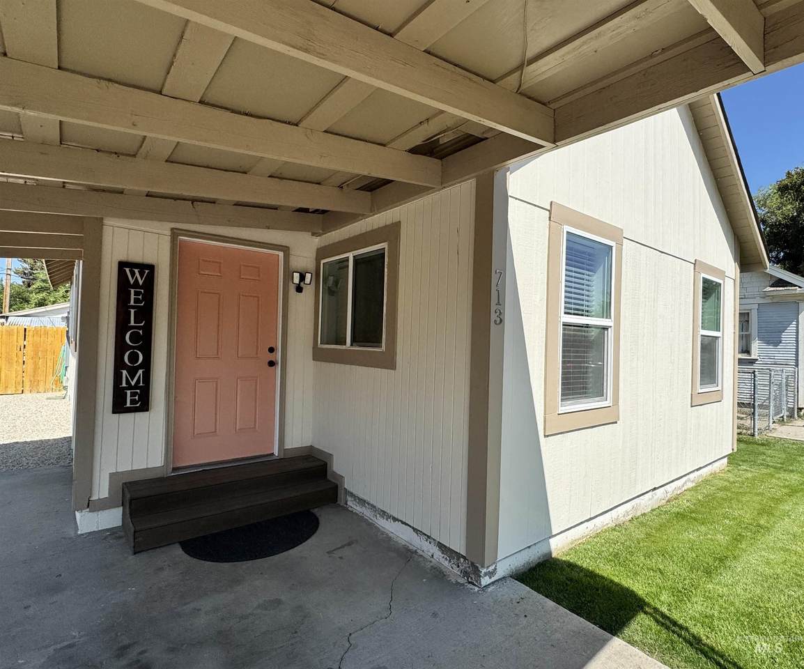 713 California Street - Photo 1
