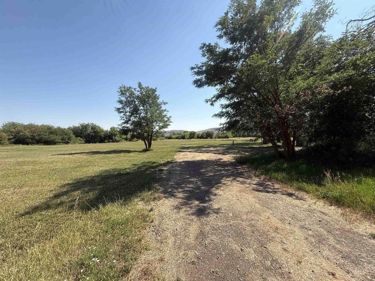 2925 Hwy 71 - Photo 1