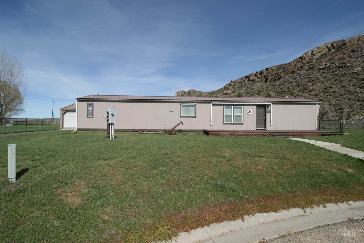 1303 Florence Drive - Photo 1