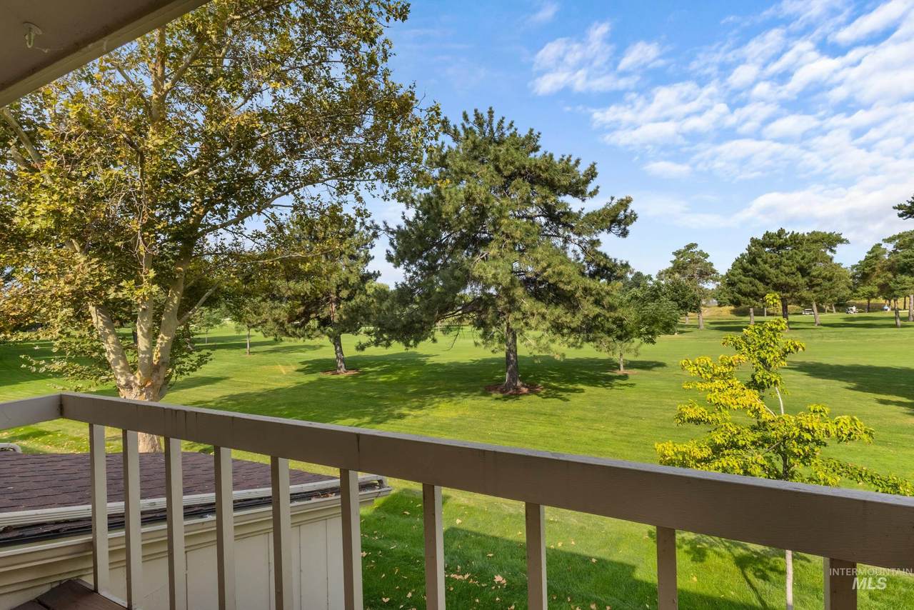 3001 S Roosevelt St Apt 16 - Photo 1