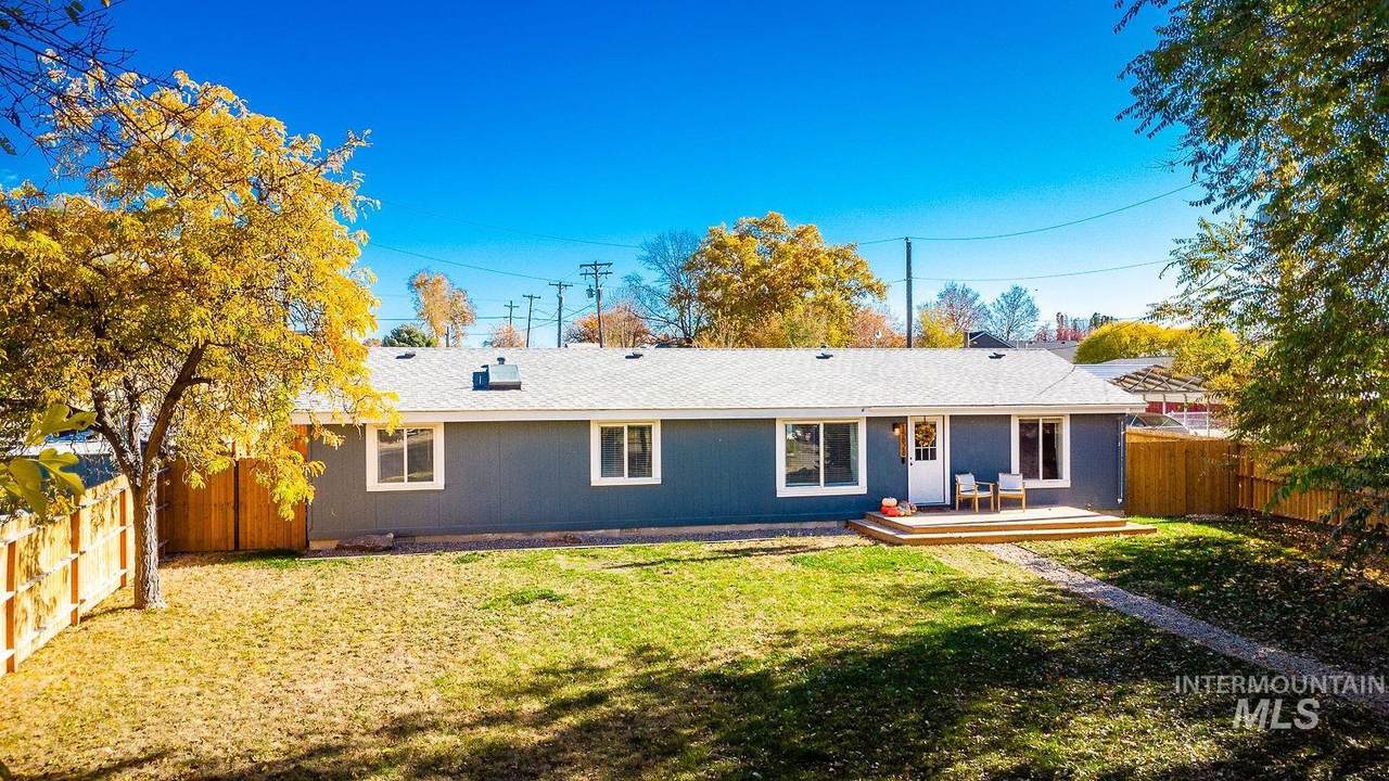 15828 Alverta Ave. - Photo 1