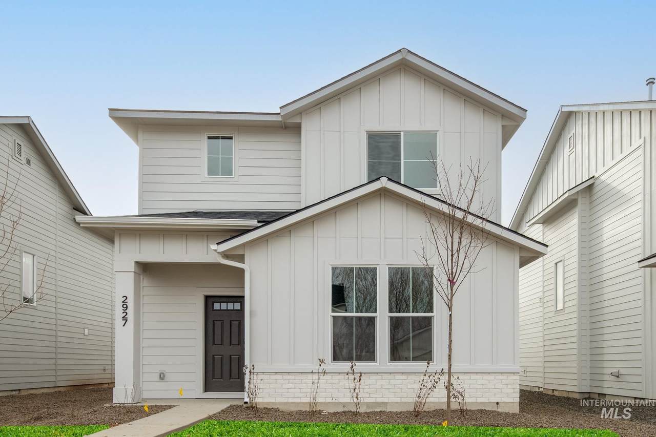 2927 Mossy Creek Dr - Photo 1