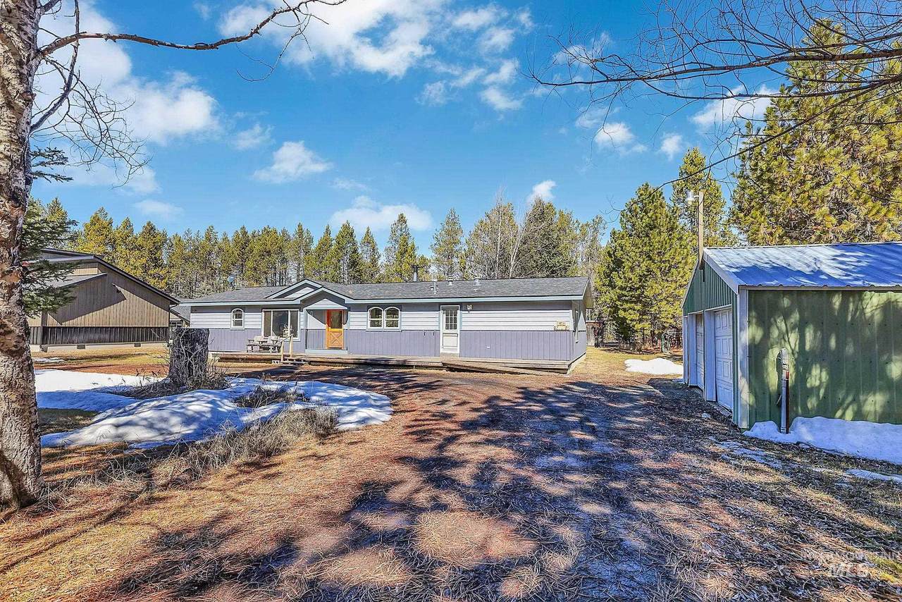 158 Boulder Place - Photo 1