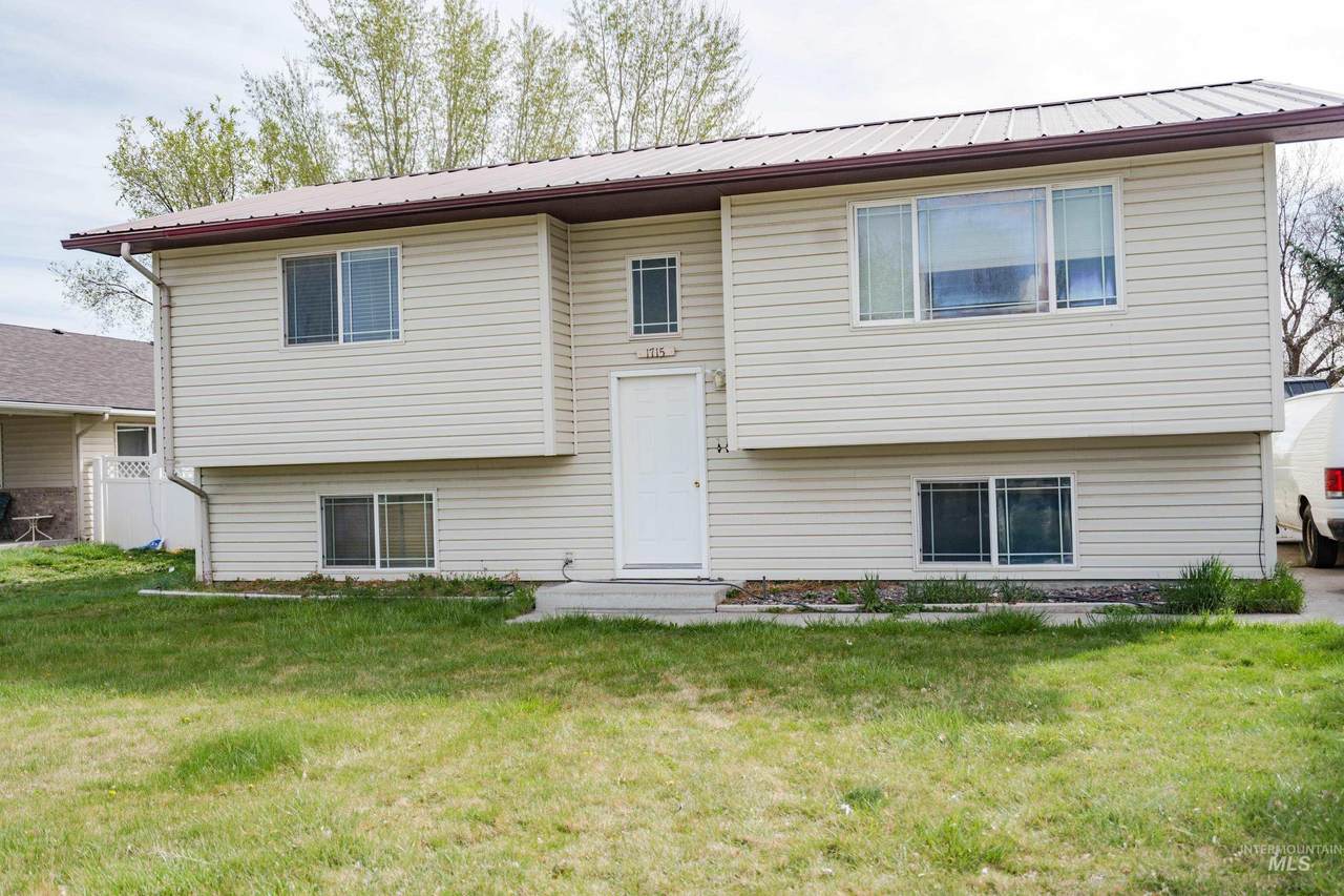 1715 Almo Ave - Photo 1