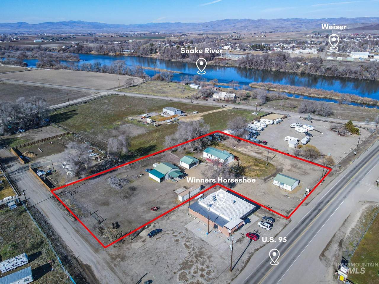 5589 Spur 95 Hwy - Photo 1